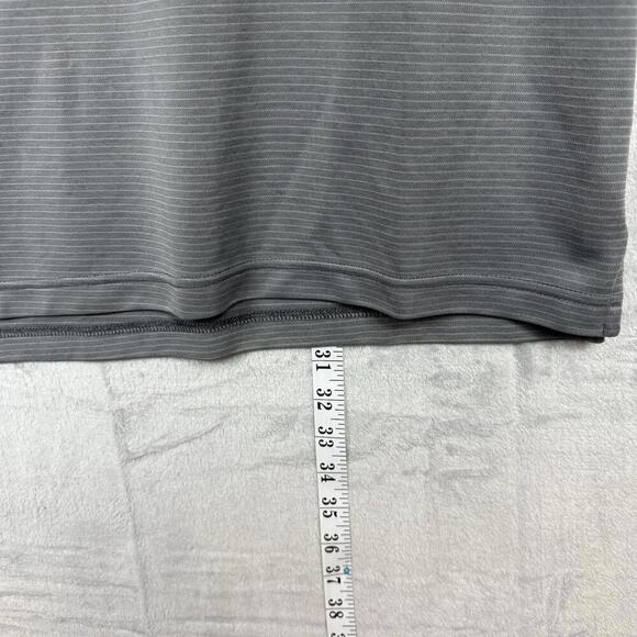 Travis Mathew Polo Shirt Size M Gray Striped Performance Golf Top Pocket Casual - Picture 8 of 9
